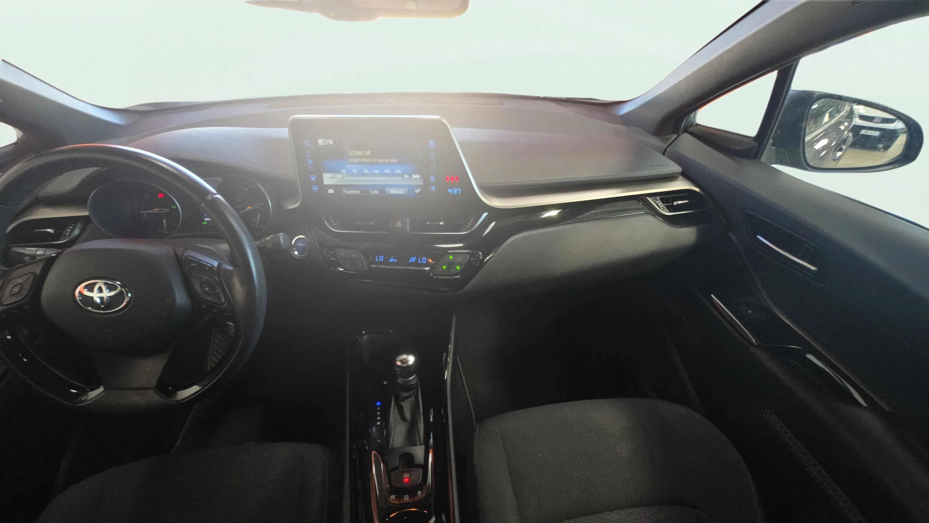 Toyota C-HR 1.8 125H Active - foto 9