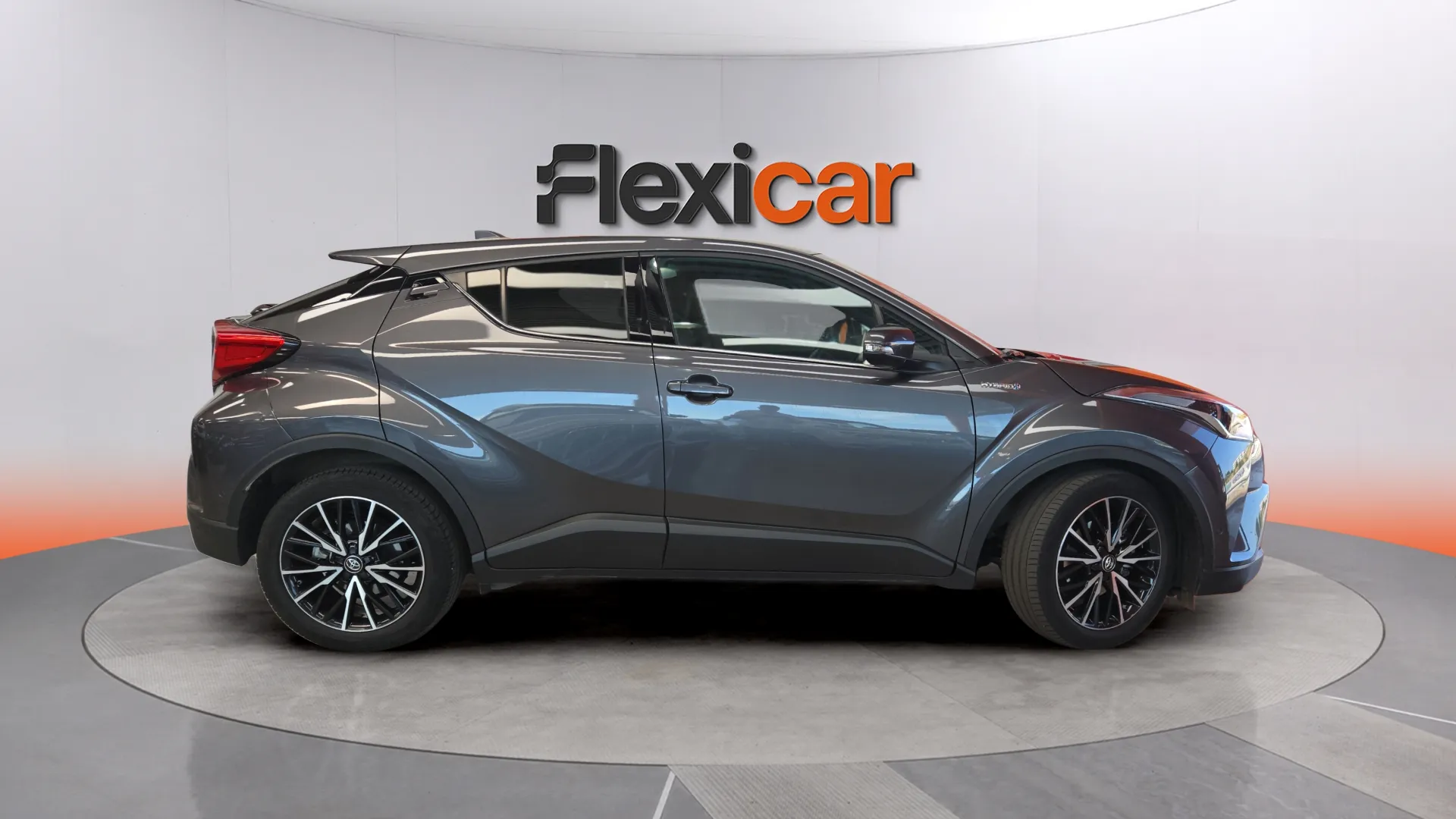 Toyota C-HR 1.8 125H Active - foto 2