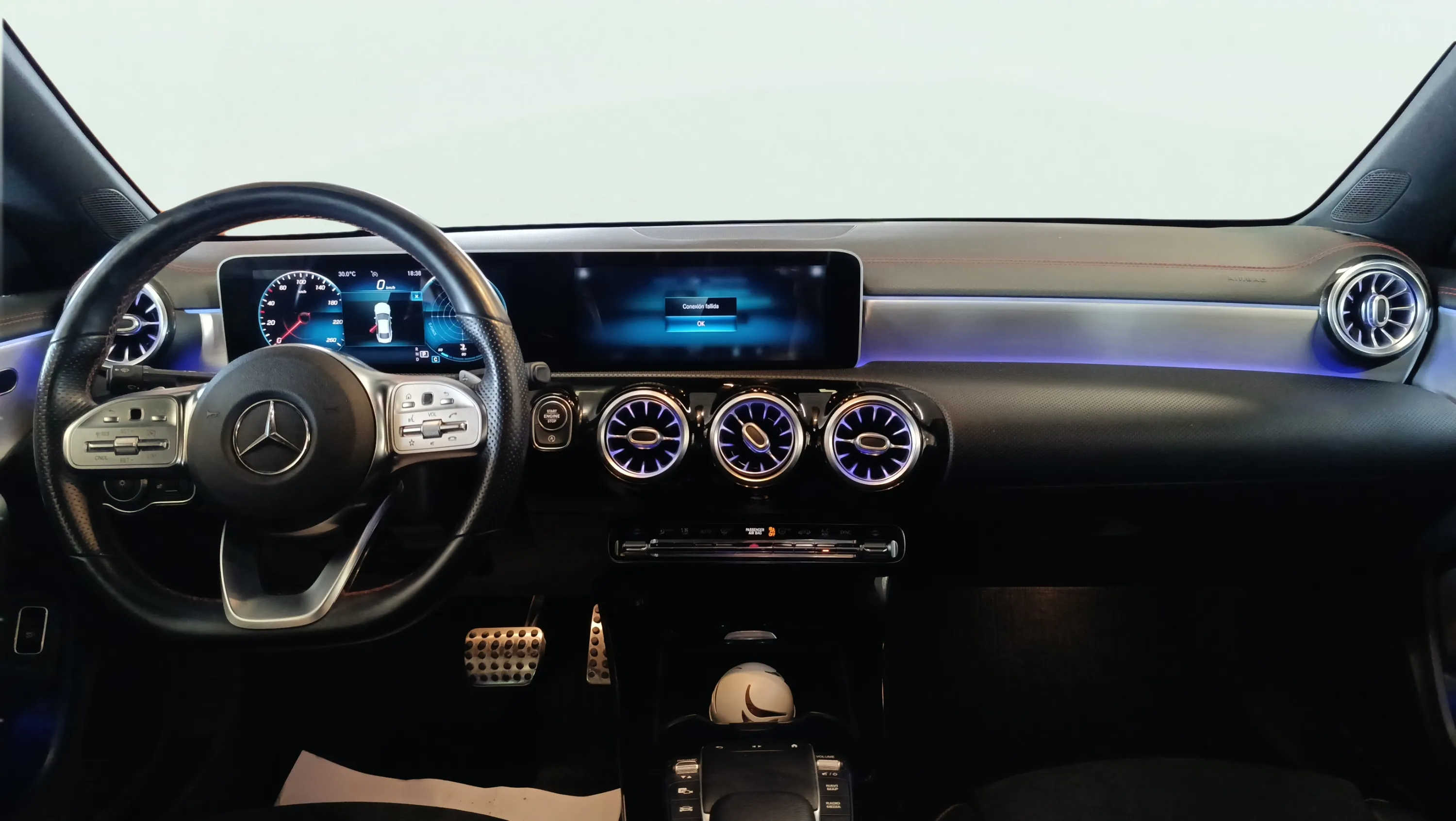 Mercedes-Benz CLA 200 - foto 9