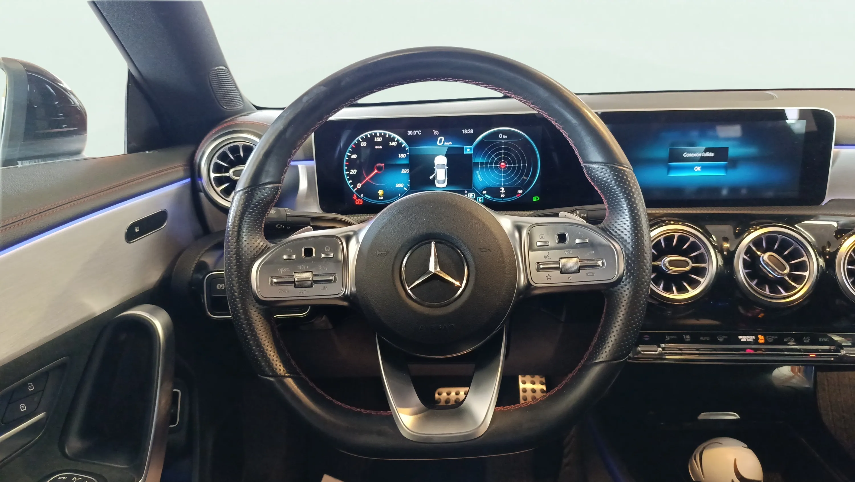 Mercedes-Benz CLA 200 - foto 10