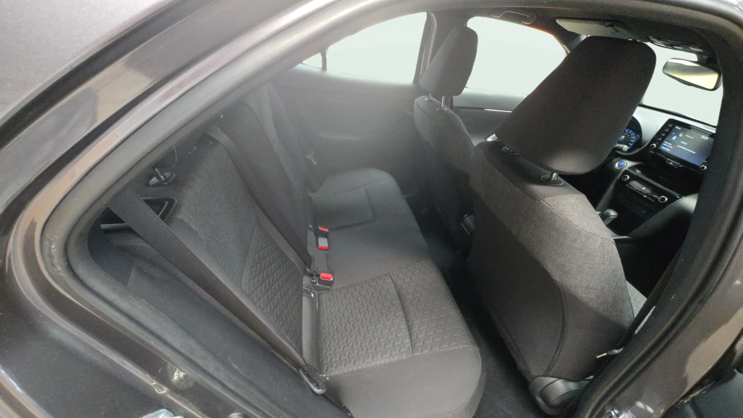 Toyota Yaris Cross 1.5 120H Active Tech Pack Confort - foto 13