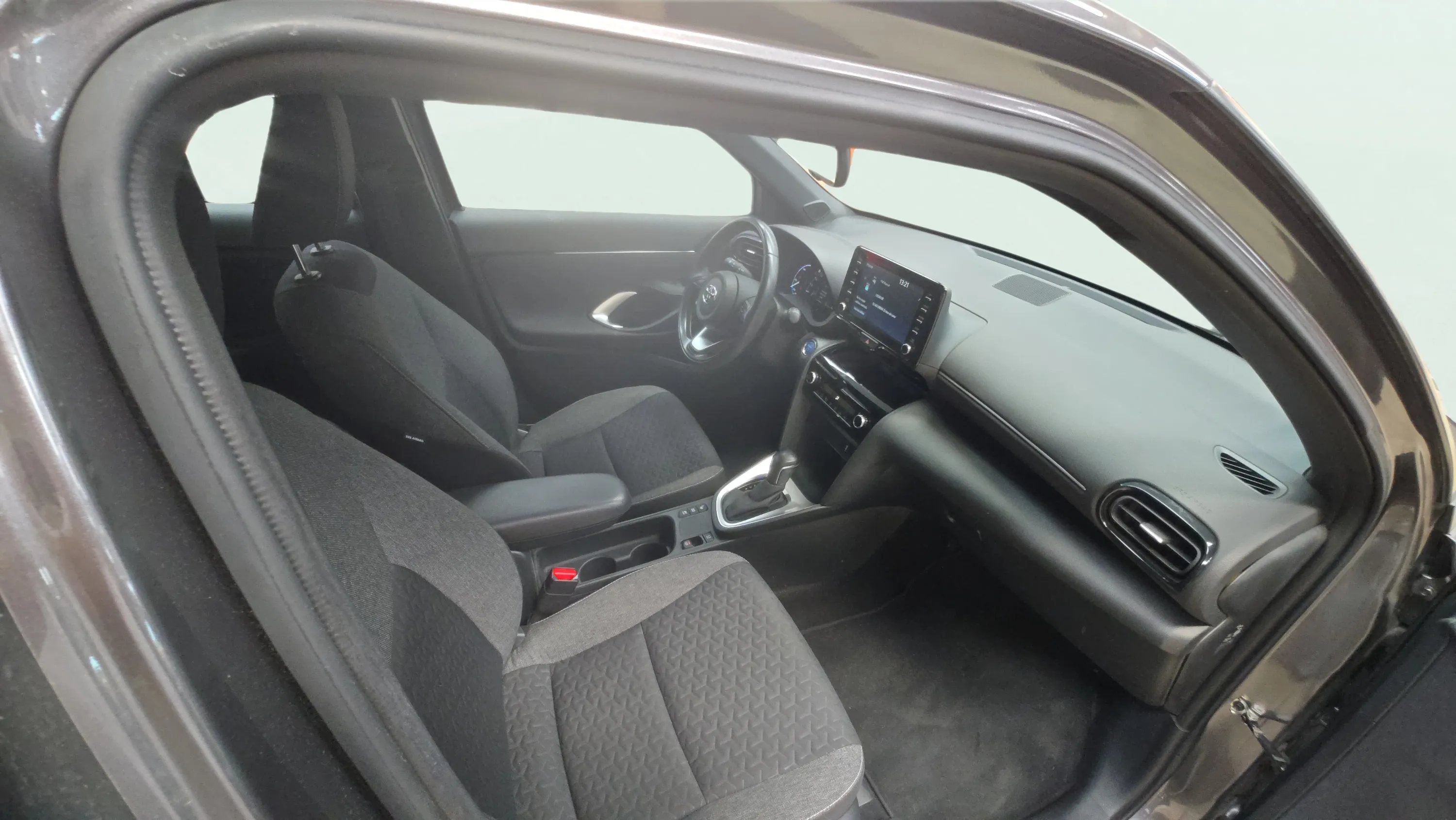 Toyota Yaris Cross 1.5 120H Active Tech Pack Confort - foto 12