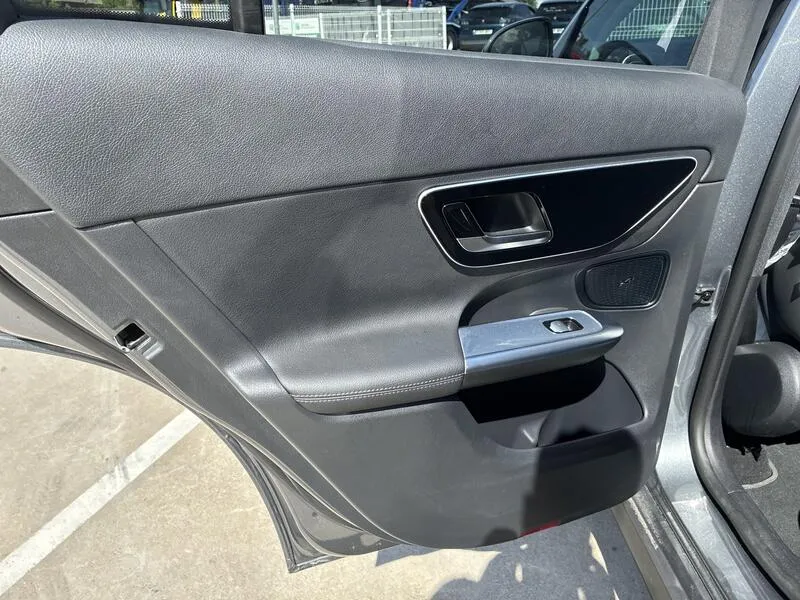 Mercedes-Benz GLC 220 d 4MATIC - foto 21