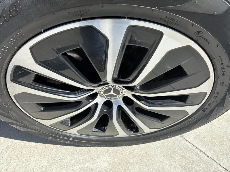 Mercedes-Benz GLC 220 d 4MATIC - foto 12