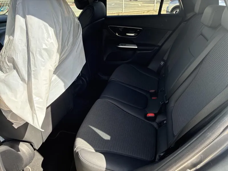 Mercedes-Benz GLC 220 d 4MATIC - foto 22
