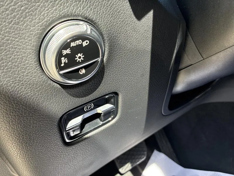 Mercedes-Benz GLC 220 d 4MATIC - foto 28