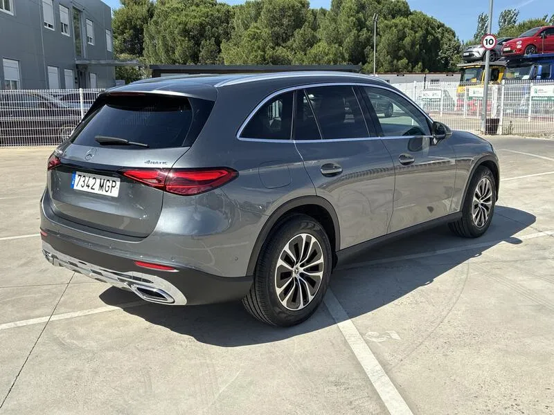 Mercedes-Benz GLC 220 d 4MATIC - foto 6