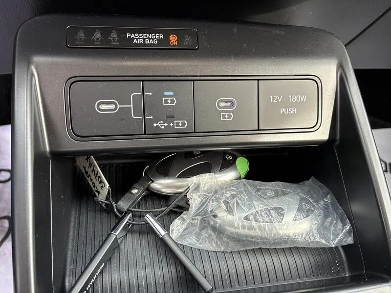 Hyundai Kona 1.6 GDI HEV Maxx - foto 42