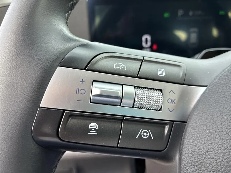 Hyundai Kona 1.6 GDI HEV Maxx - foto 31