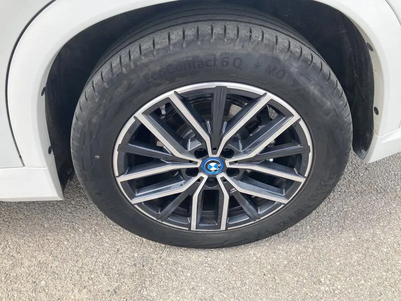 BMW X1 xDrive25e - foto 12