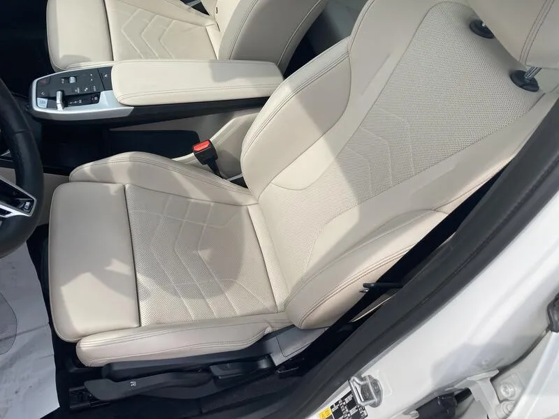 BMW X1 xDrive25e - foto 31