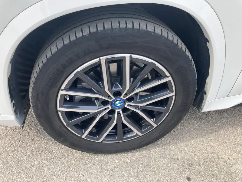BMW X1 xDrive25e - foto 11