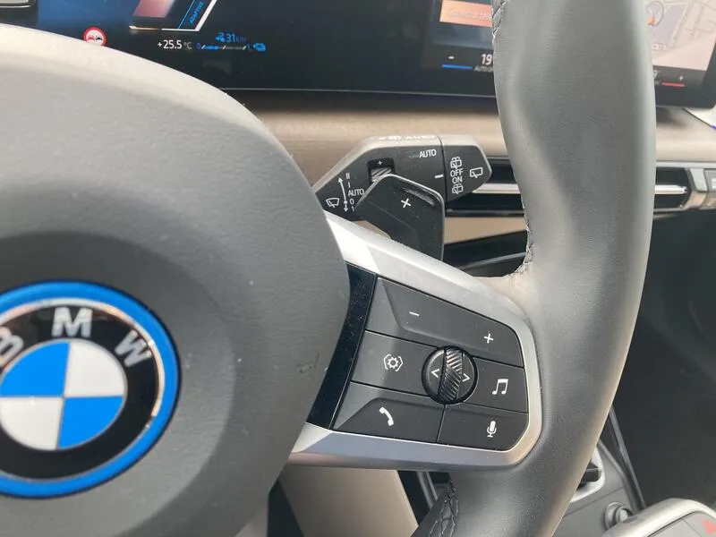 BMW X1 xDrive25e - foto 34