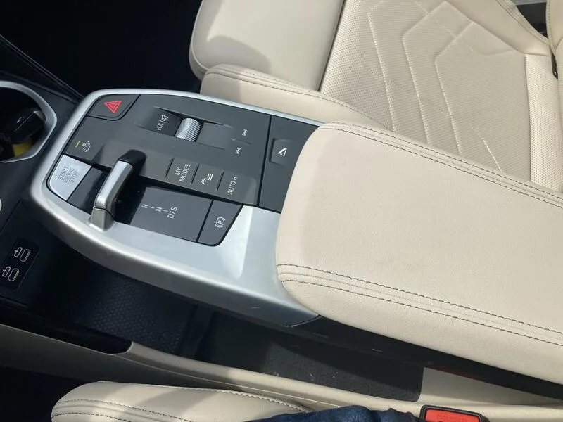 BMW X1 xDrive25e - foto 41
