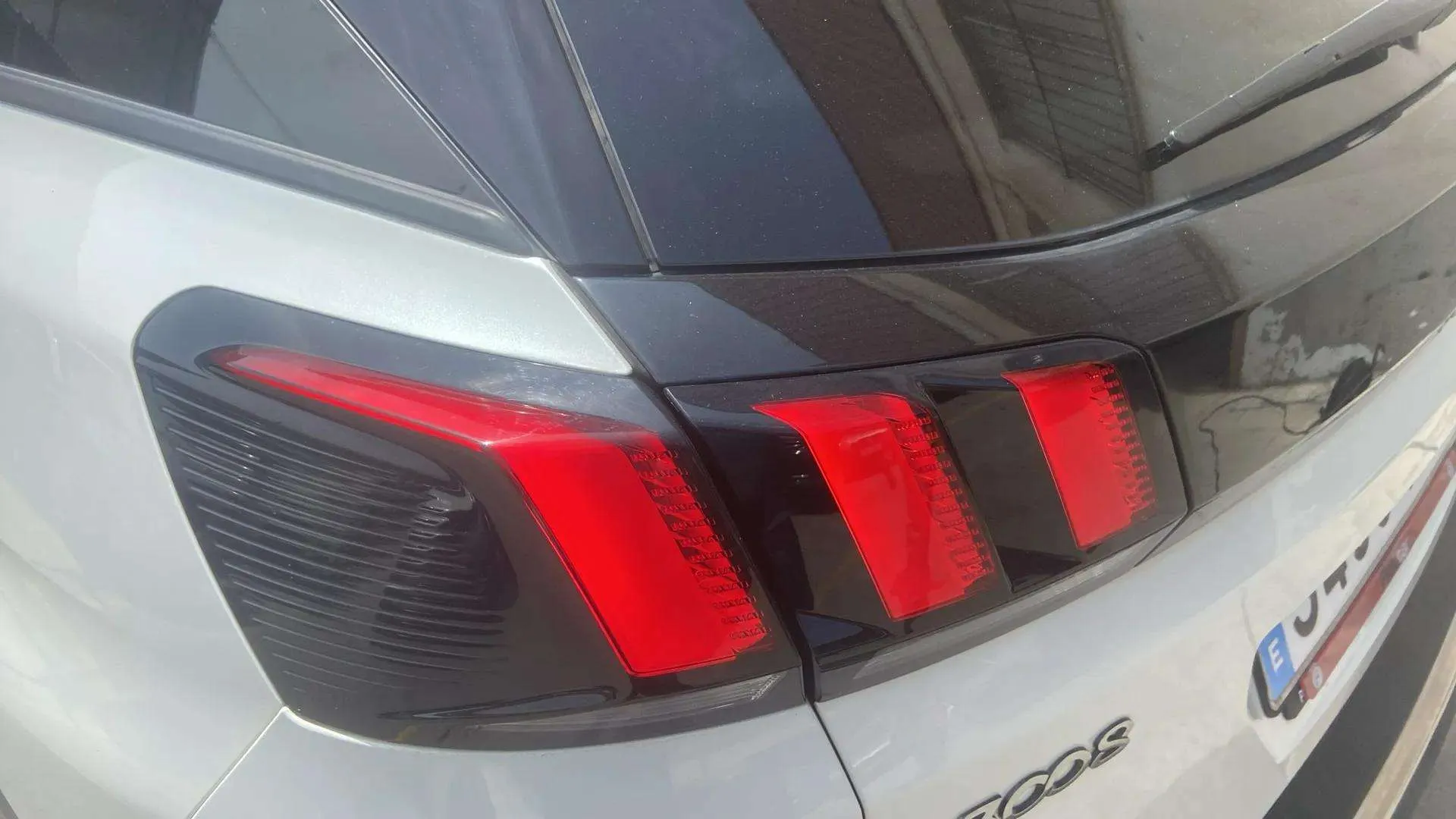 Peugeot 3008 1.5L BlueHDi Allure - foto 12