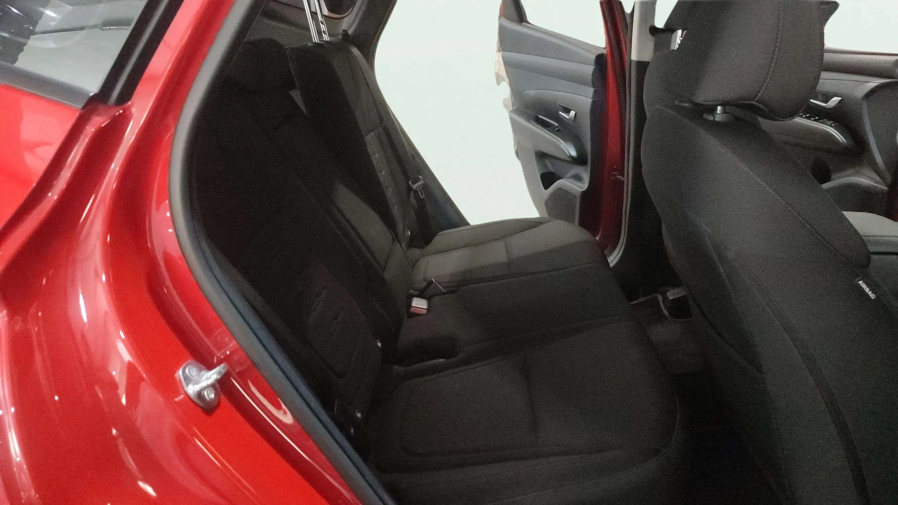 Hyundai Tucson 1.6T 48V DCT Maxx - foto 13