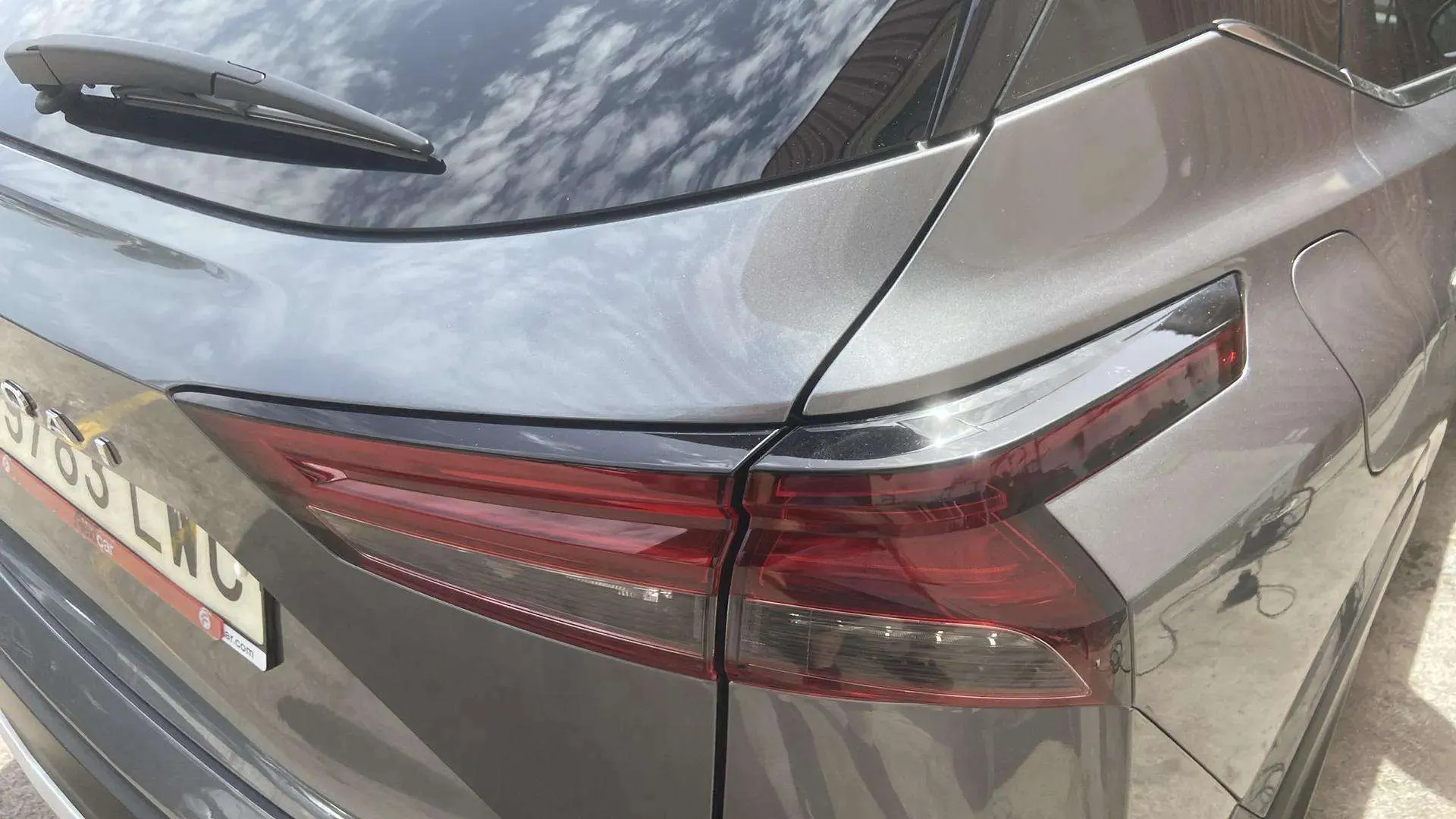 Nissan Qashqai DIG-T N-Connecta - foto 12