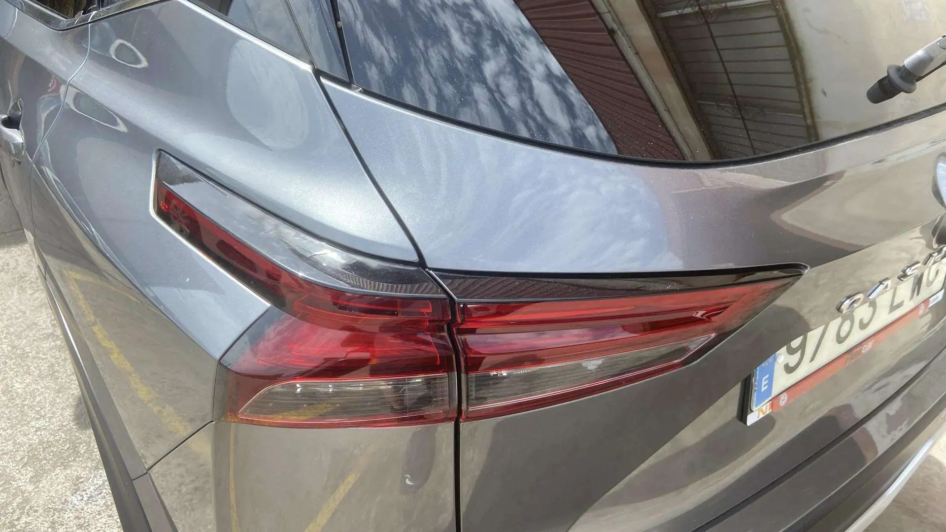 Nissan Qashqai DIG-T N-Connecta - foto 11
