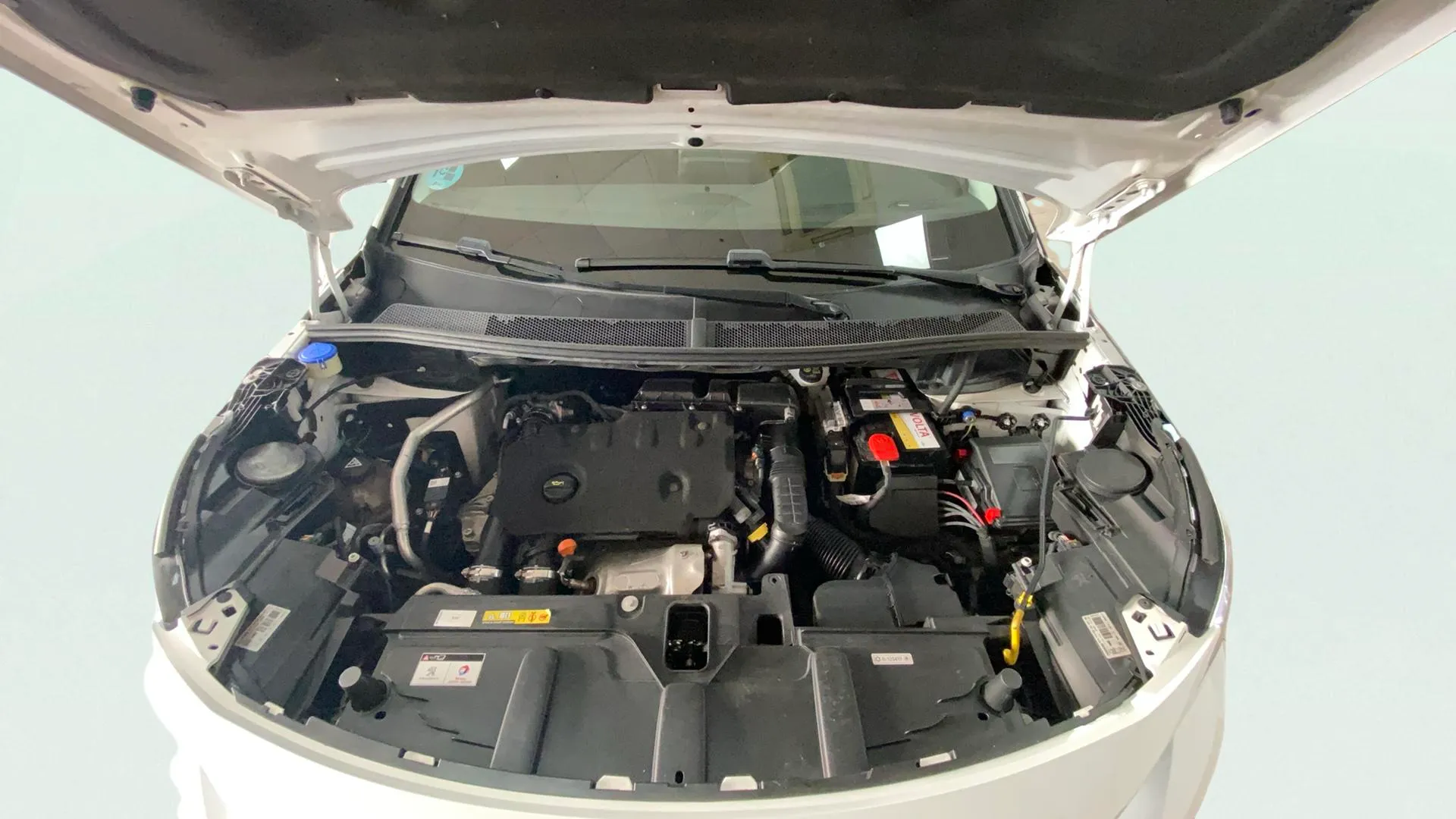 Peugeot 3008 1.5L BlueHDi Allure - foto 15