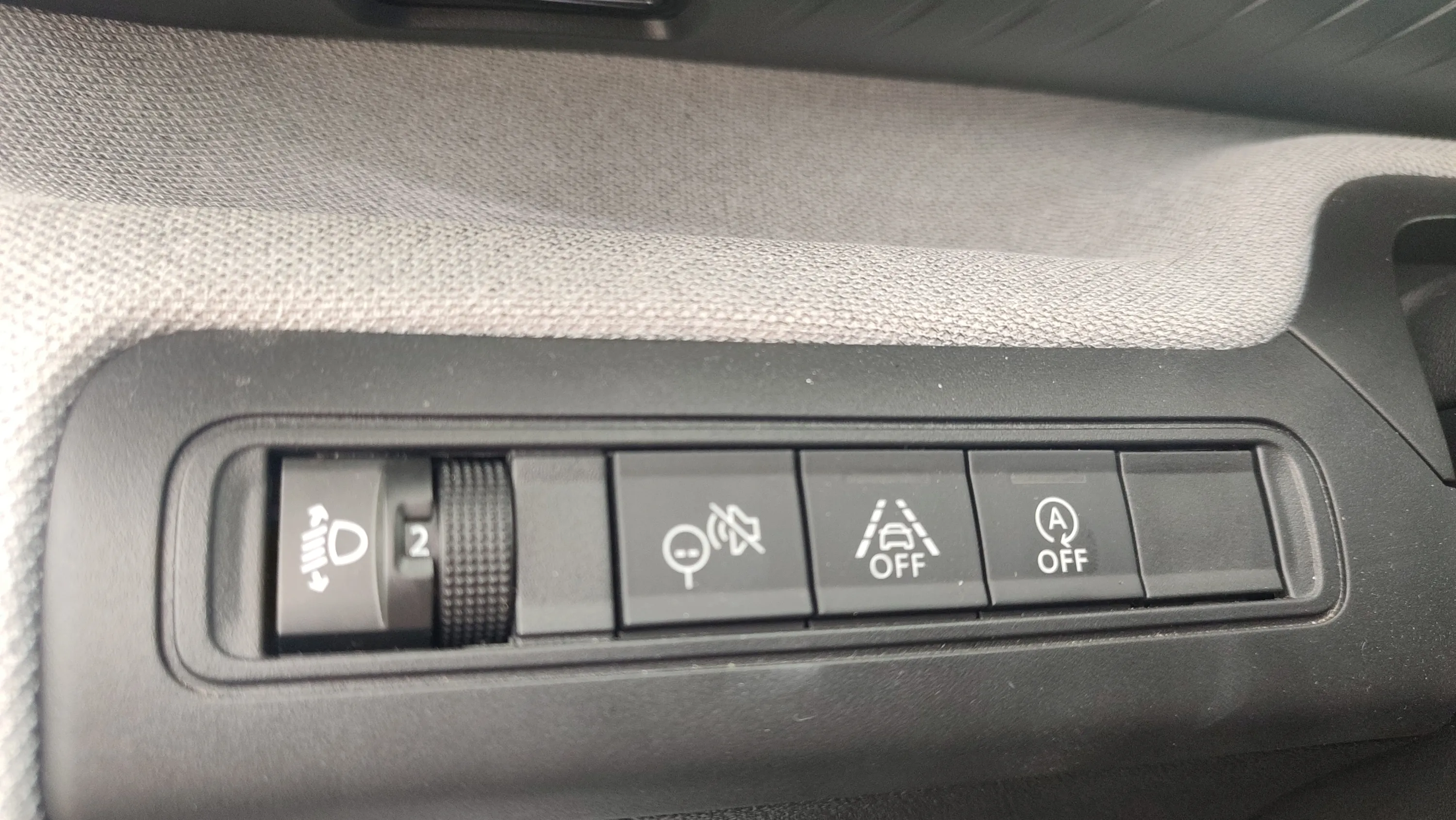 Citroën C3 Aircross Turbo BVM6 Plus - foto 17