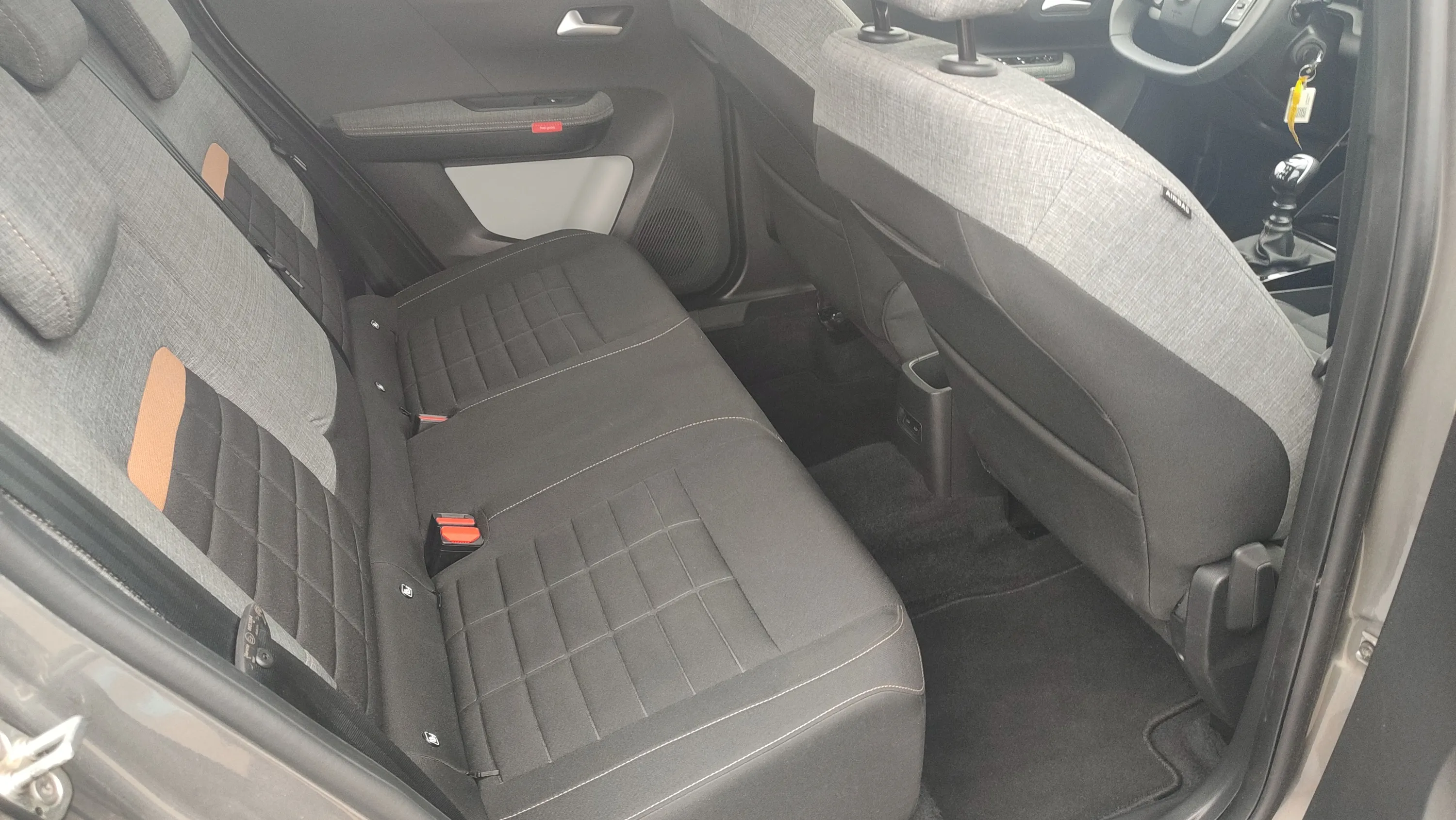 Citroën C3 Aircross Turbo BVM6 Plus - foto 21
