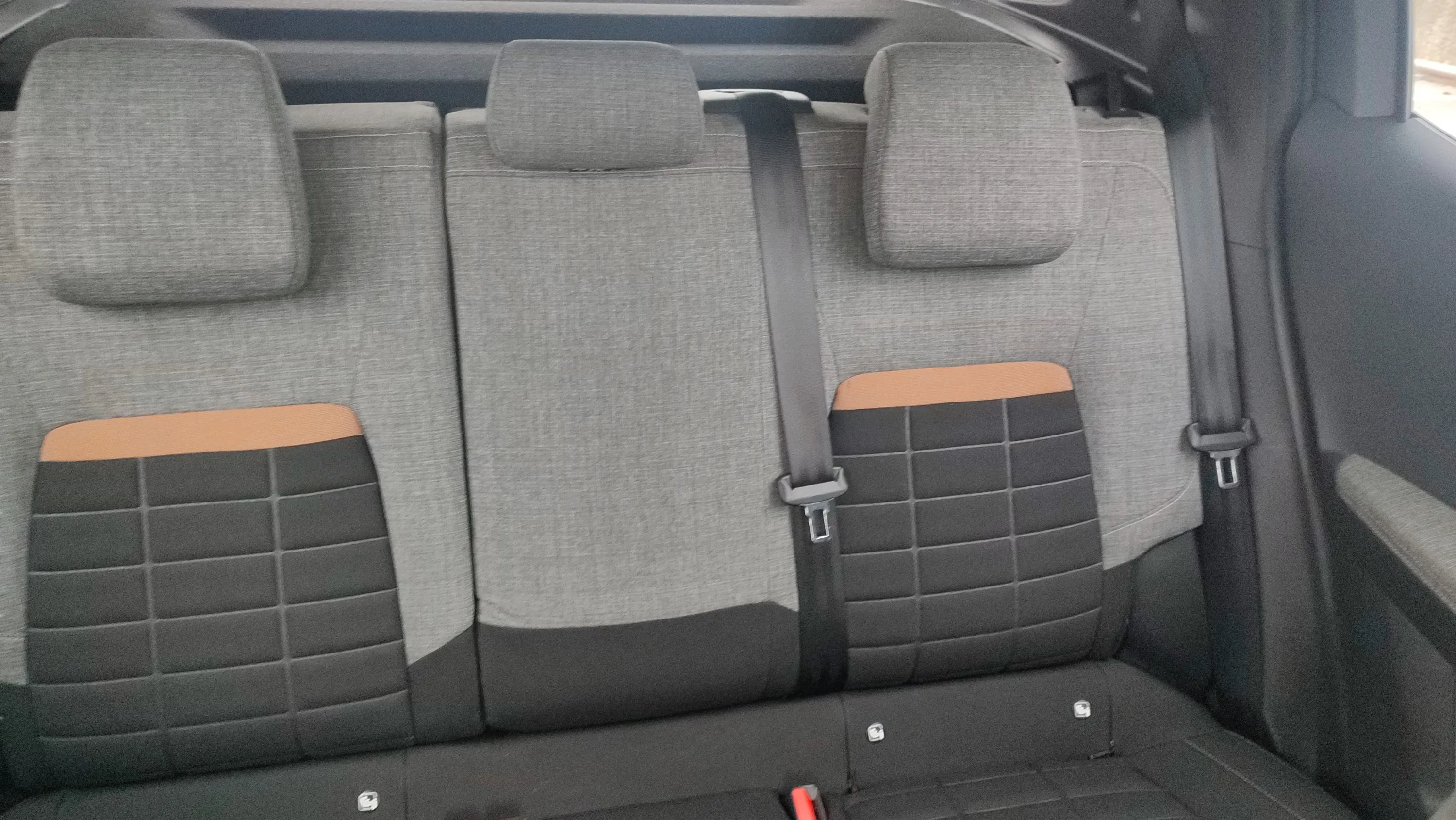 Citroën C3 Aircross Turbo BVM6 Plus - foto 20