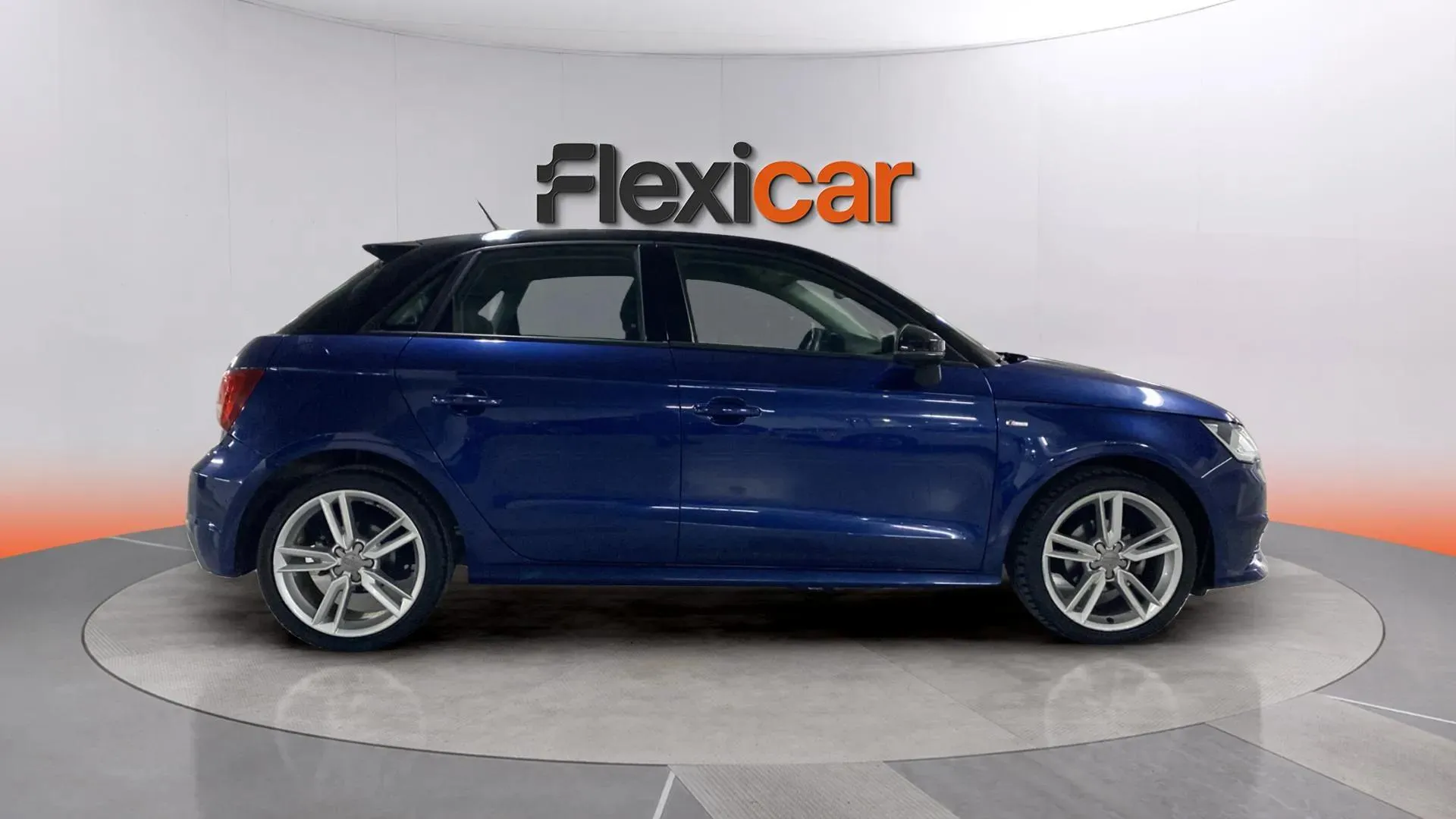 Audi A1 Adrenalin 1.4 TDI Sportback - foto 8