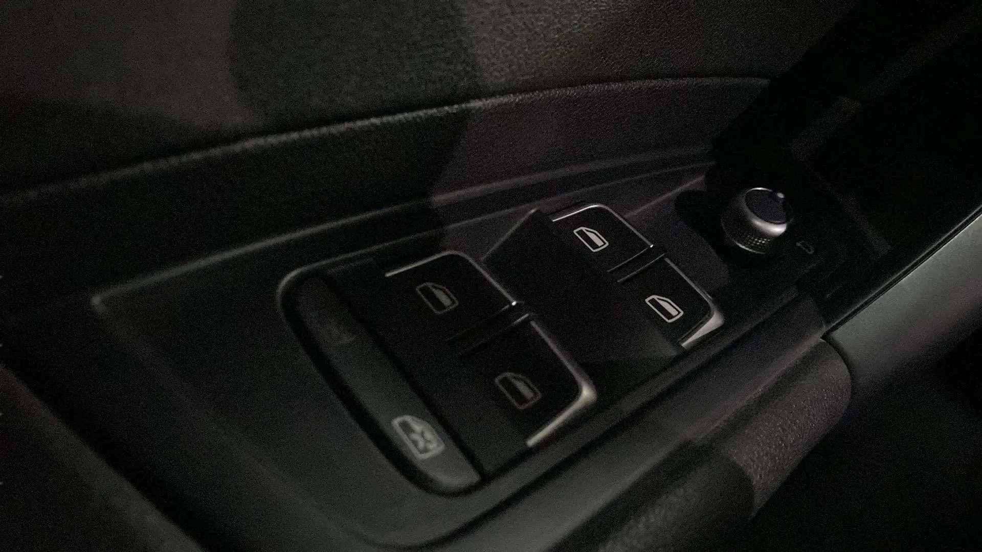 Audi A1 Adrenalin 1.4 TDI Sportback - foto 19