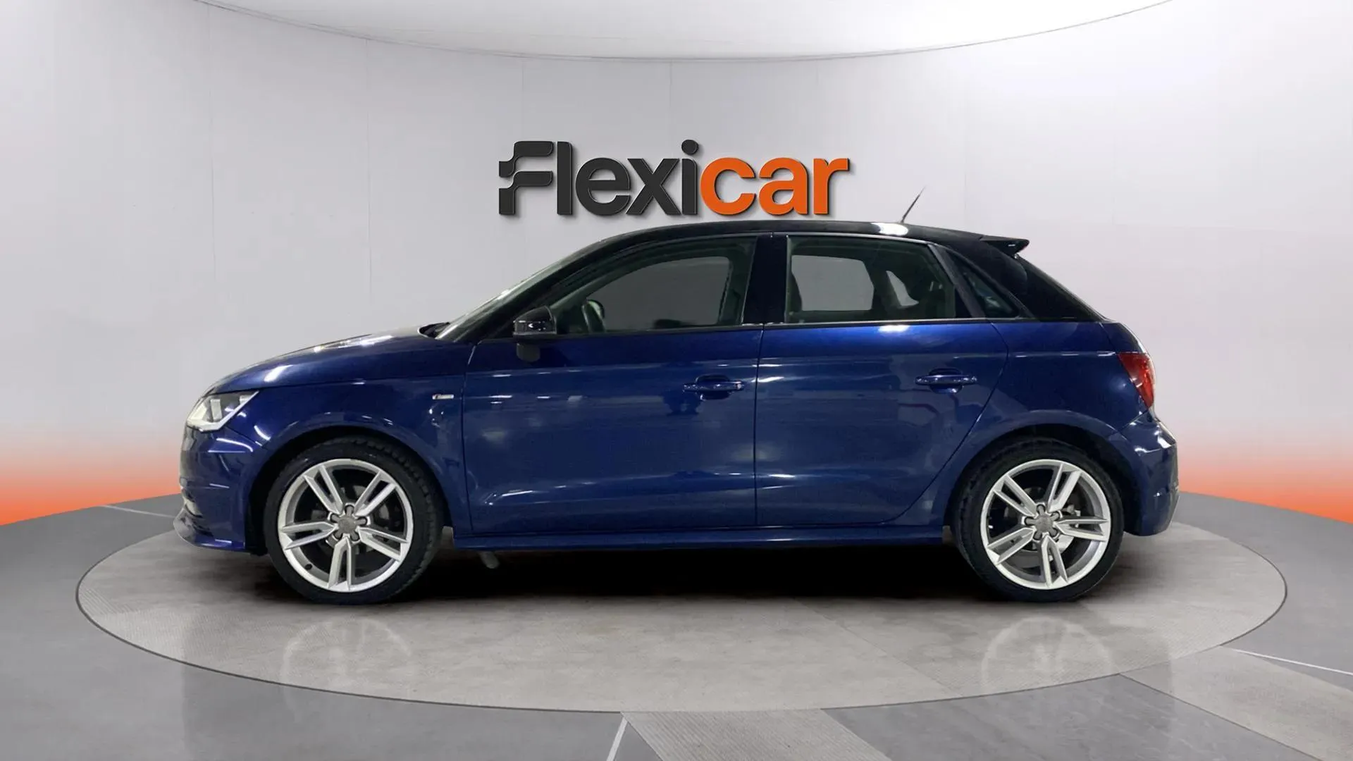 Audi A1 Adrenalin 1.4 TDI Sportback - foto 4