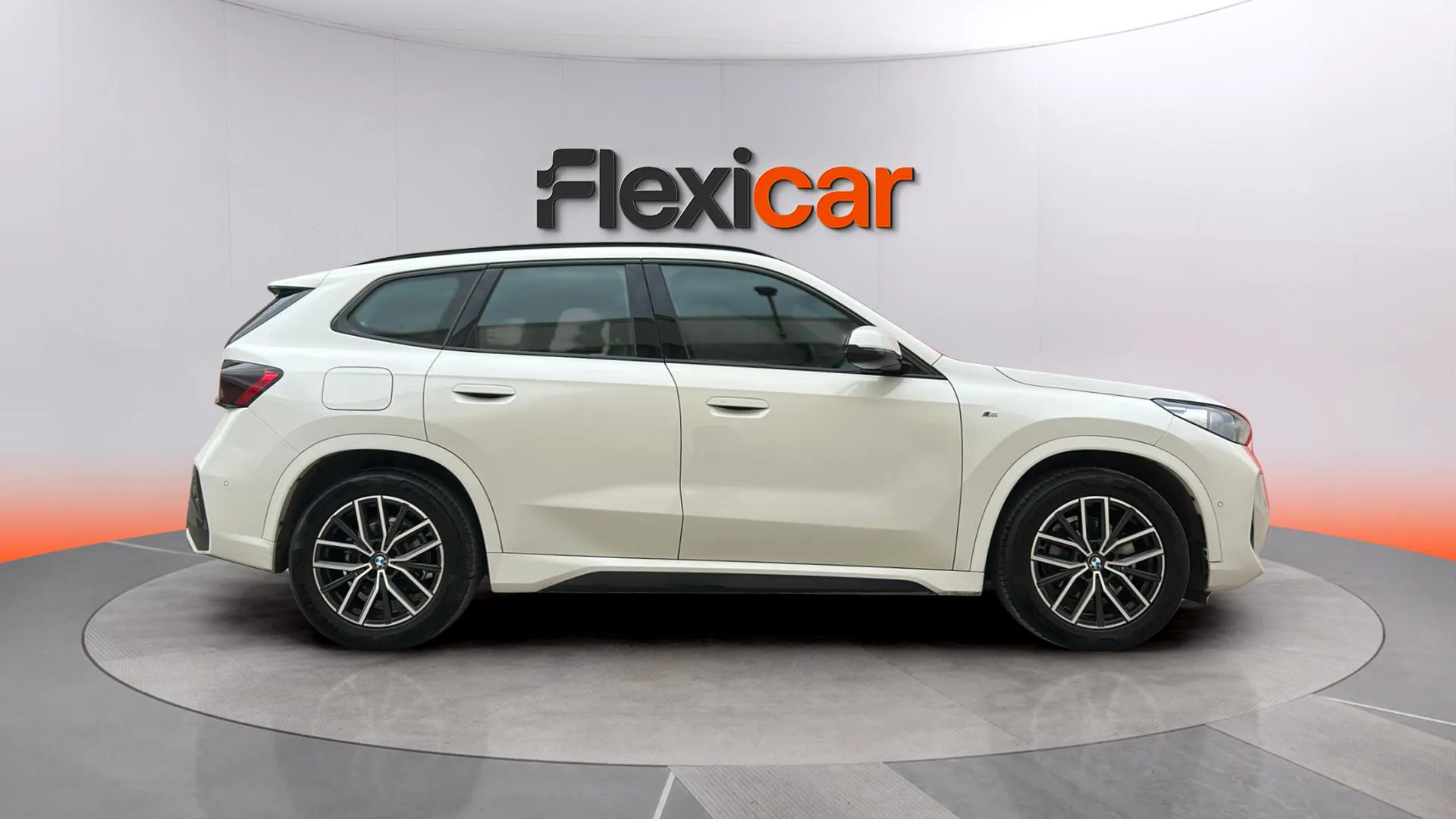 BMW X1 xDrive18d - foto 3