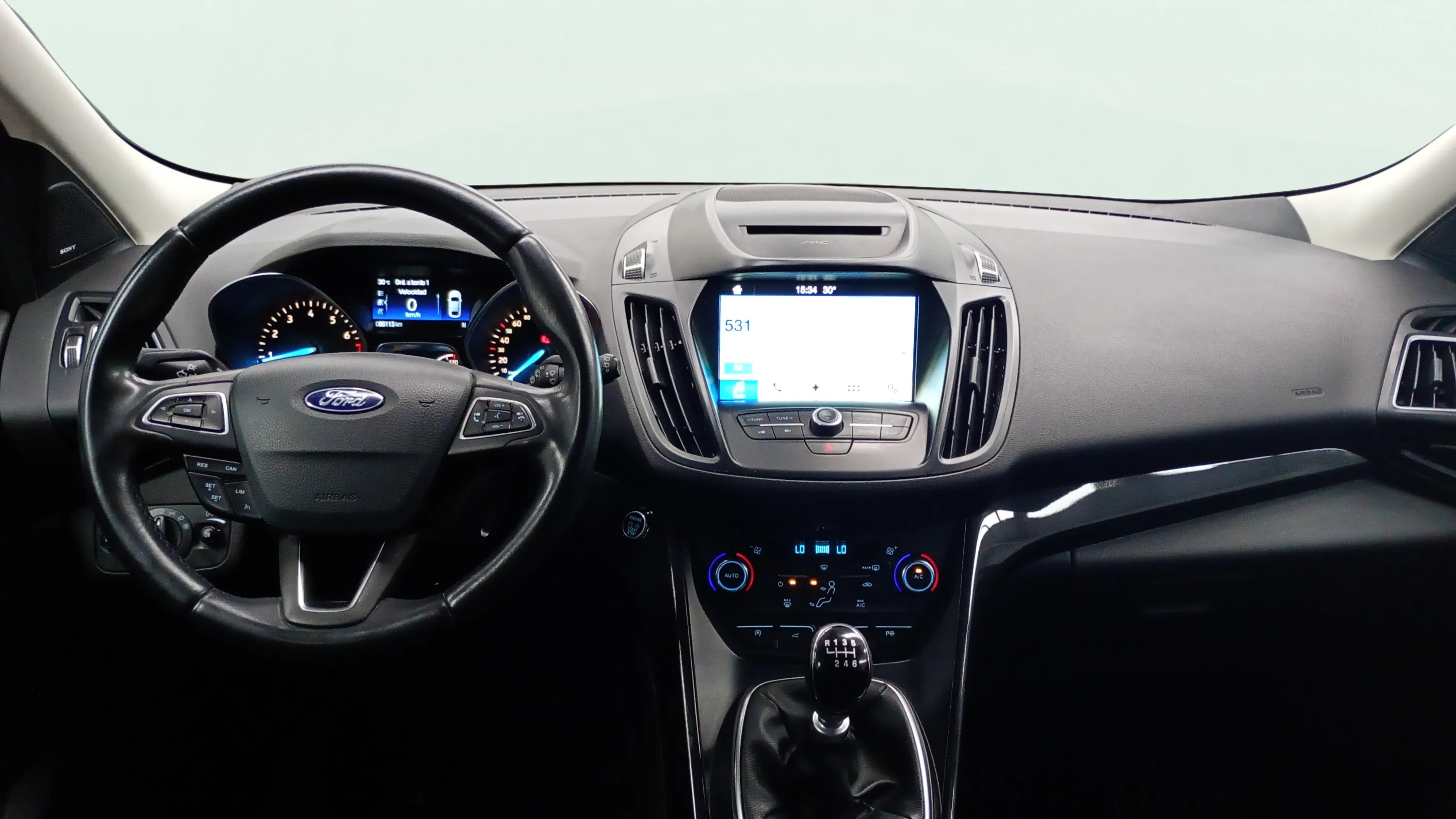 Ford Kuga 1.5 EcoBoost 4x2 Titanium - foto 9
