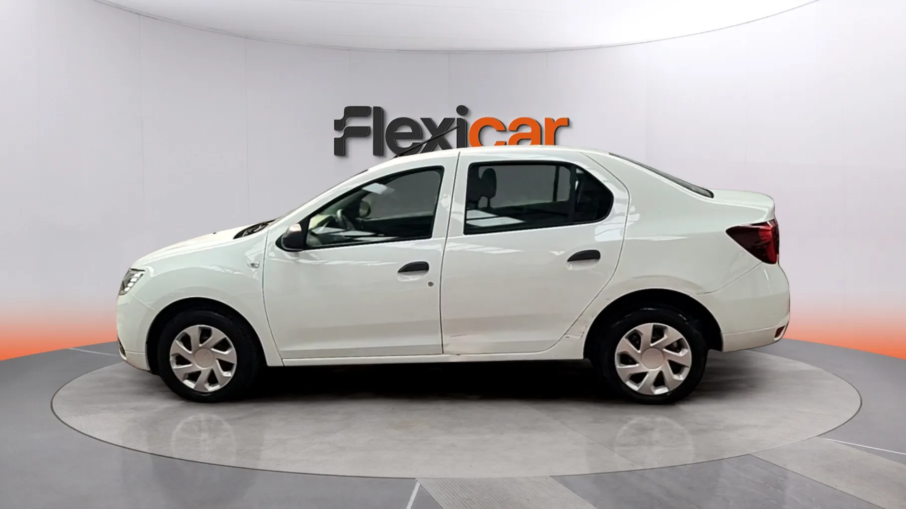 Dacia Logan MCV Essential 1.0 - foto 4