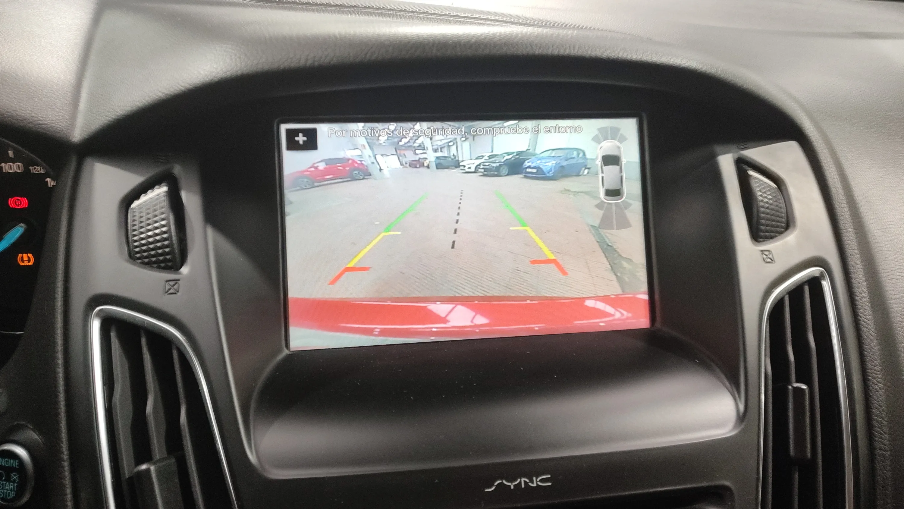 Ford Focus 1.0 EcoBoost Trend - foto 17