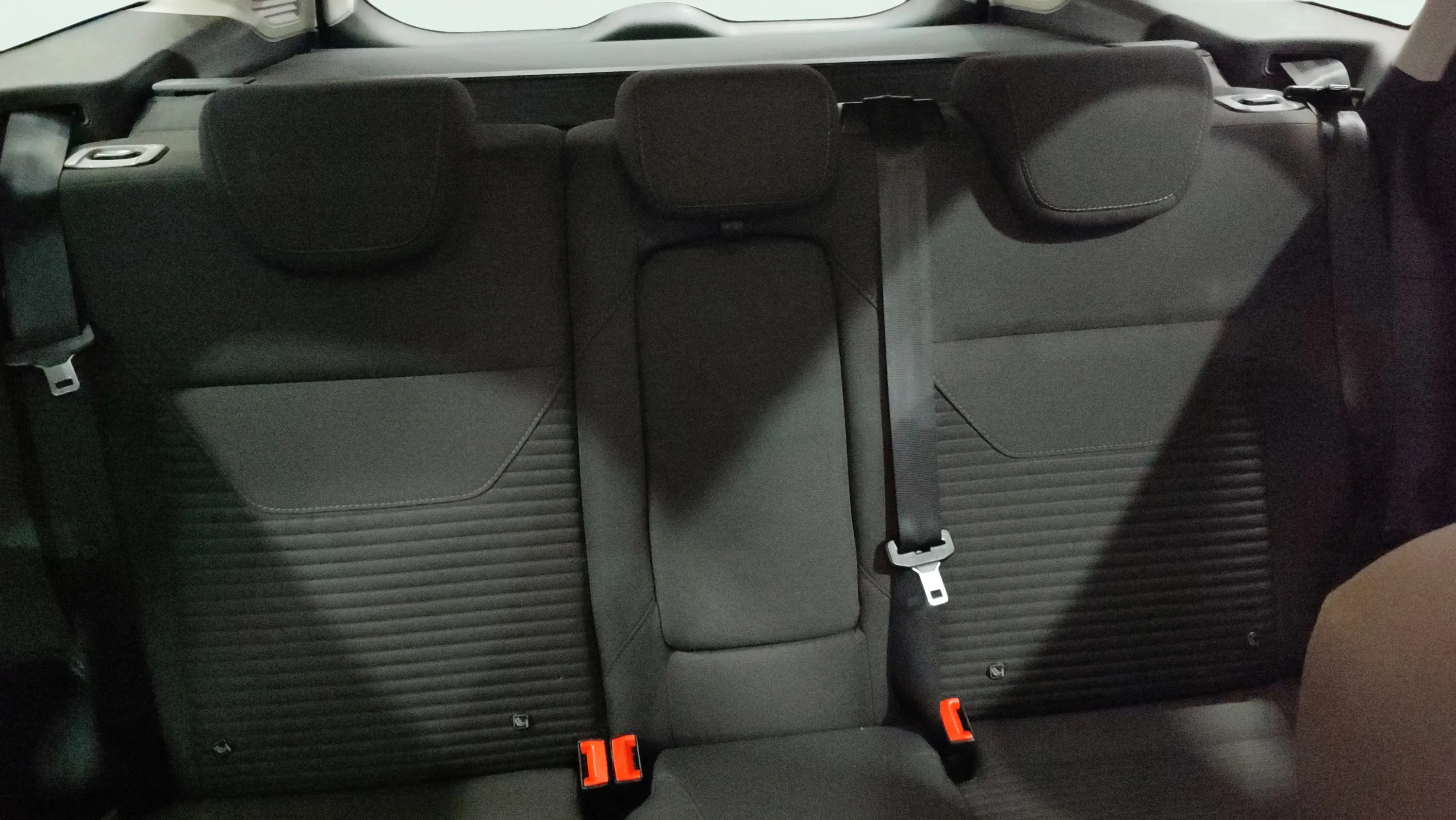 Ford Focus 1.0 EcoBoost Trend - foto 21