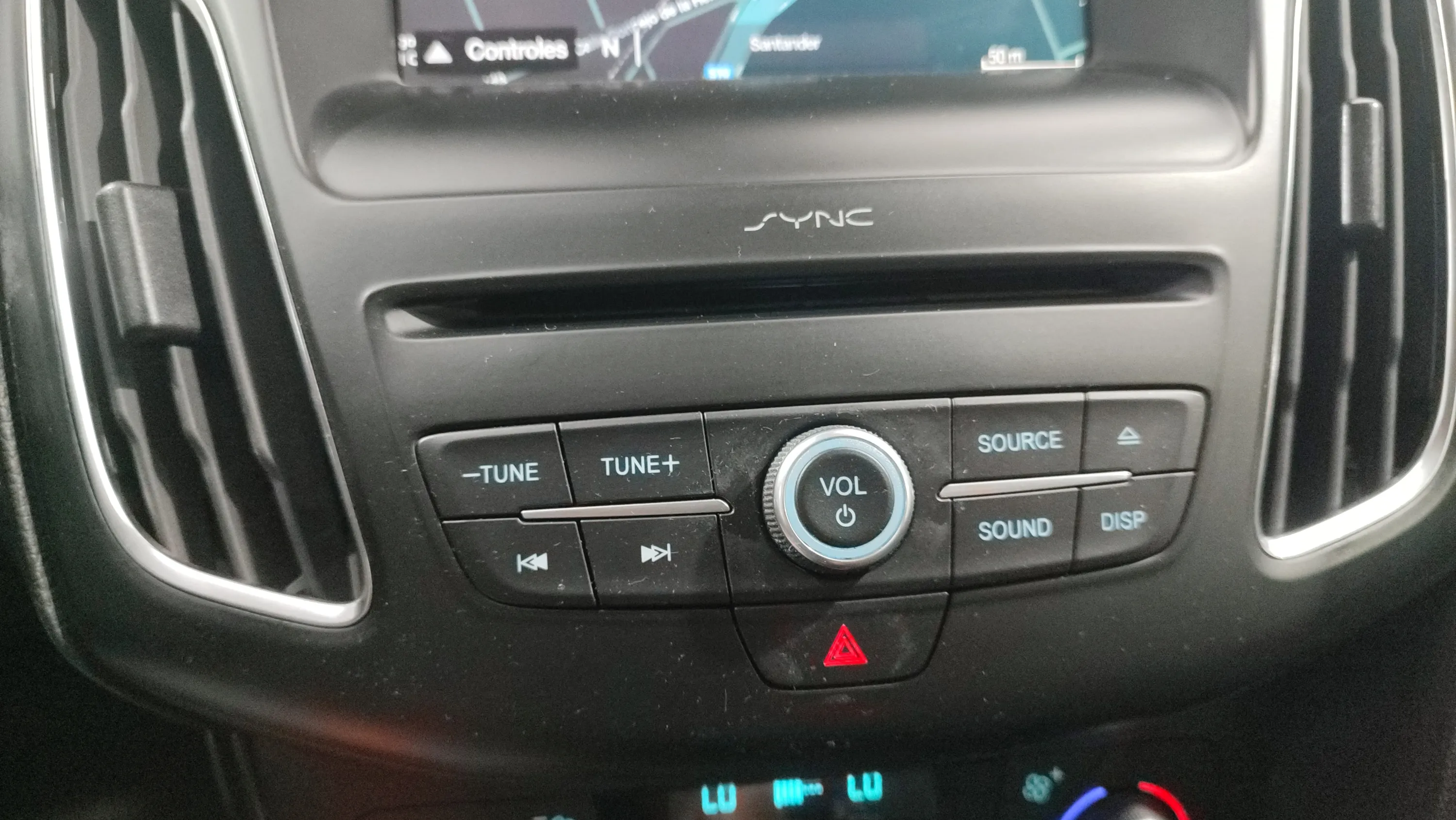 Ford Focus 1.0 EcoBoost Trend - foto 15