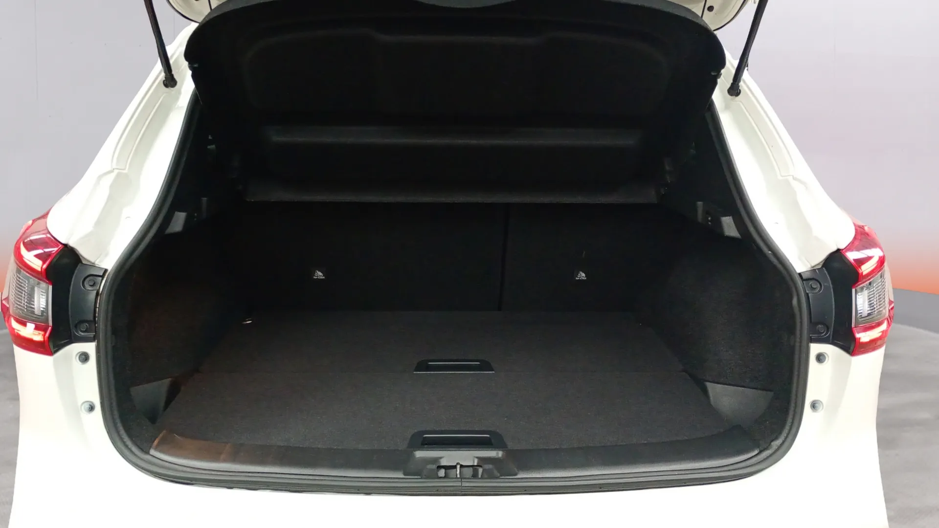 Nissan Qashqai DIG-T E6D N-Connecta - foto 21