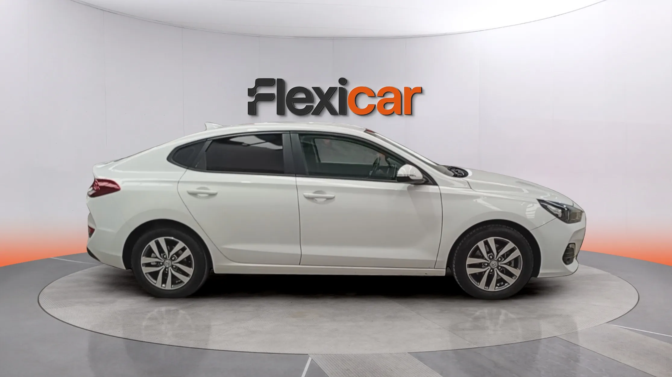 Hyundai i30 1.0 T-GDi Klass Fastback - foto 5