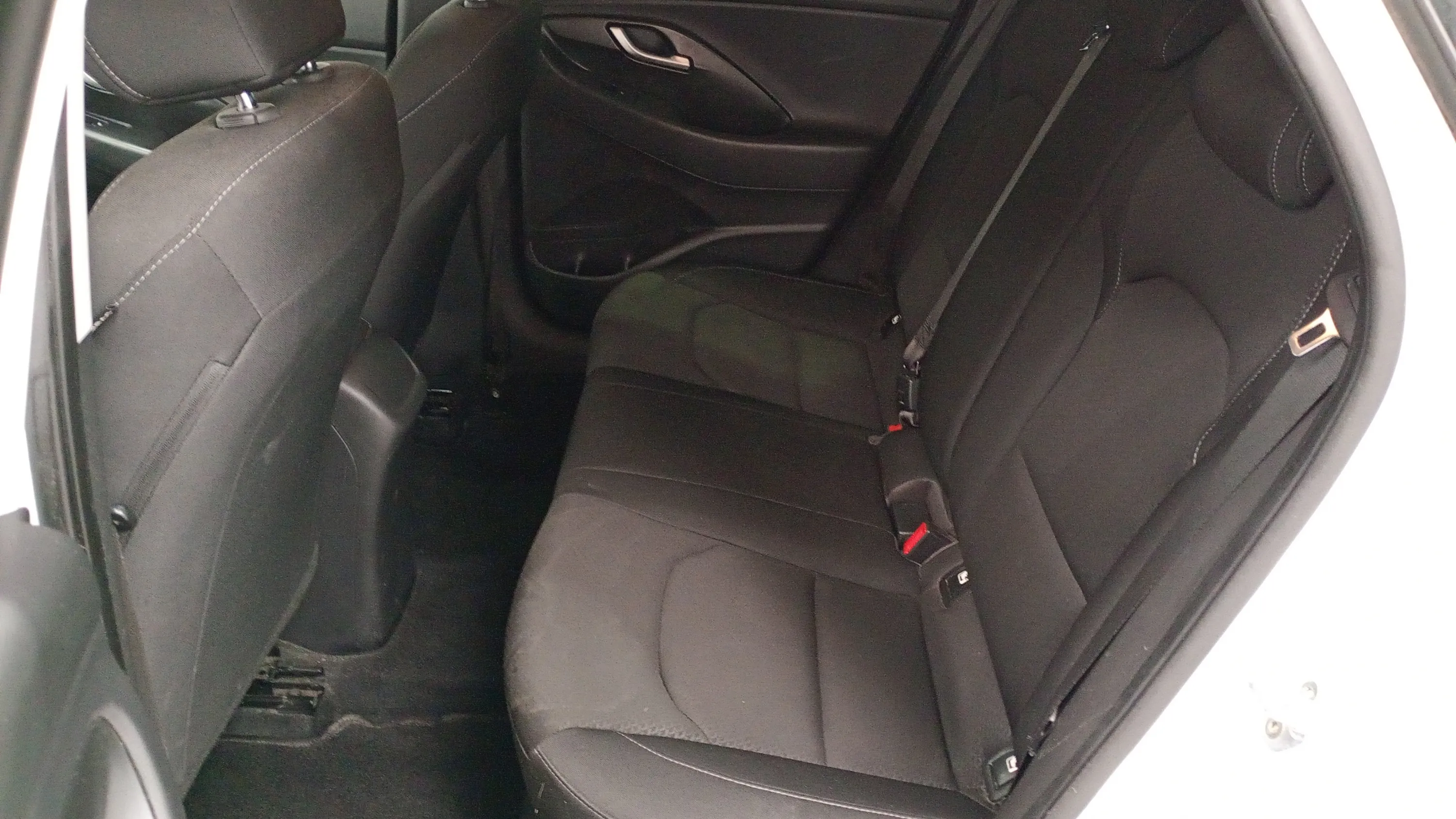 Hyundai i30 1.0 T-GDi Klass Fastback - foto 17