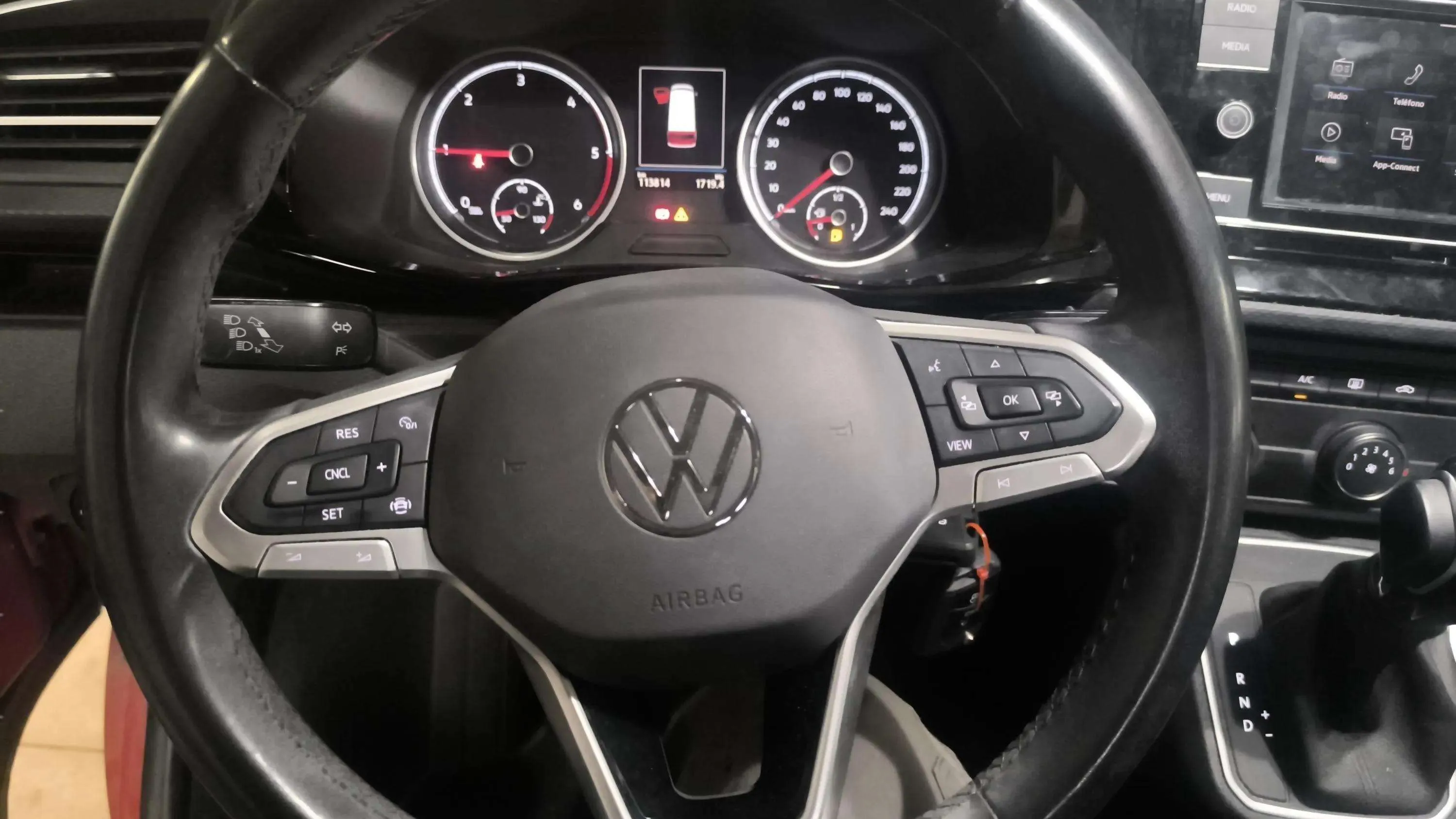 Volkswagen Multivan Premium Corto 2.0 TDI BMT DSG - foto 24