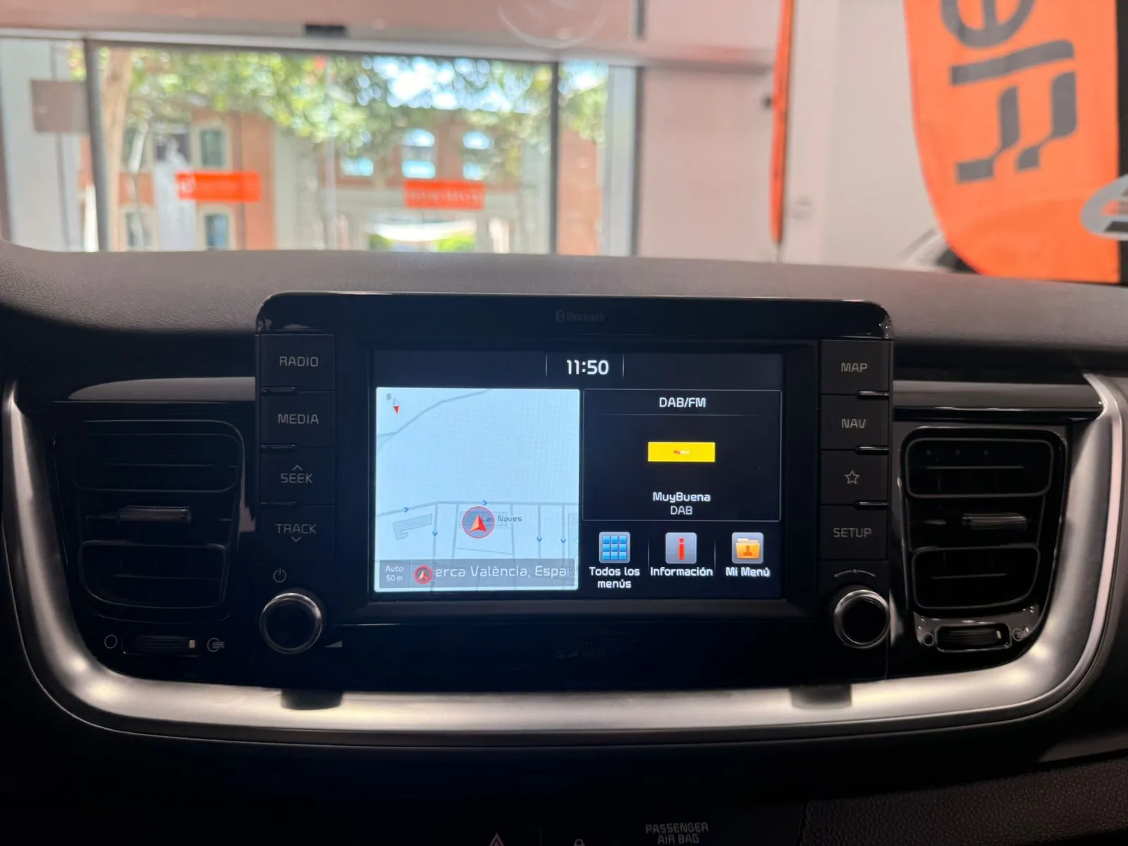 Kia Stonic 1.0 T-GDi Business - foto 18