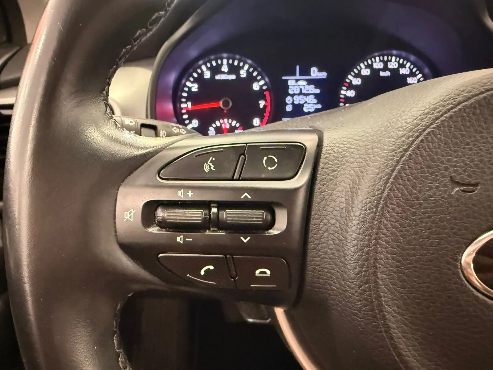 Kia Stonic 1.0 T-GDi Business - foto 10