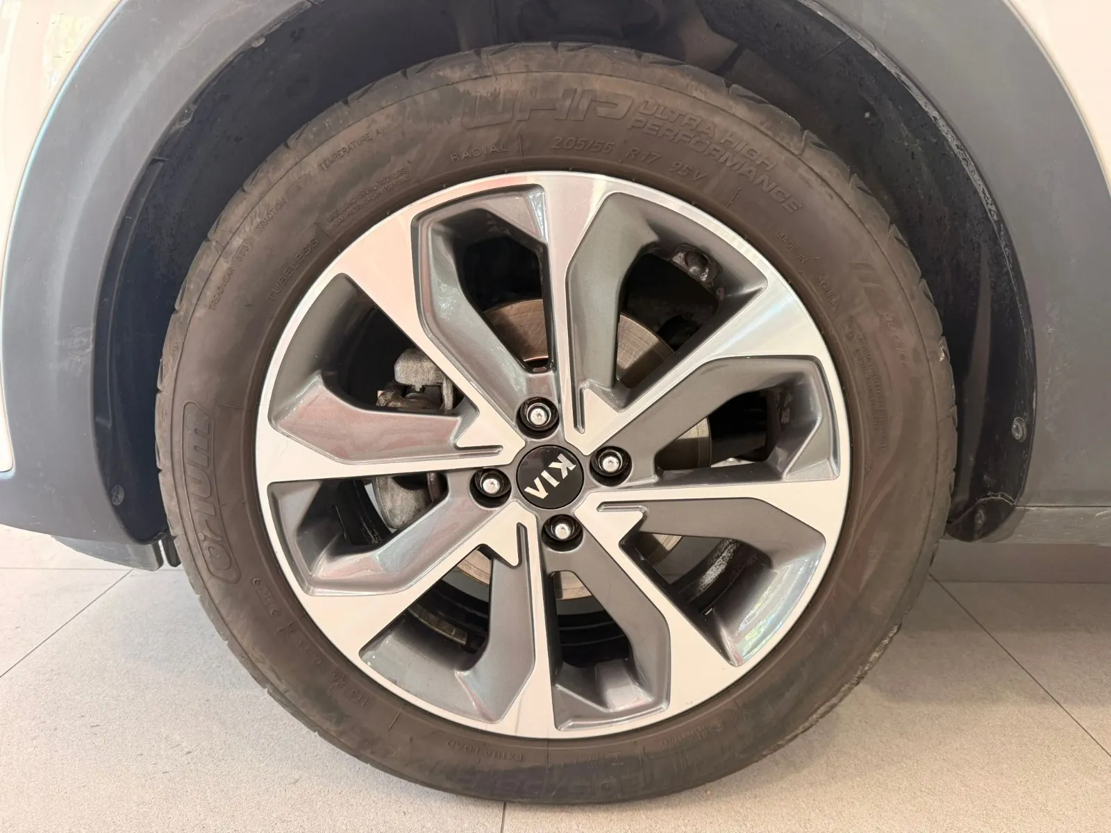 Kia Stonic 1.0 T-GDi Business - foto 26
