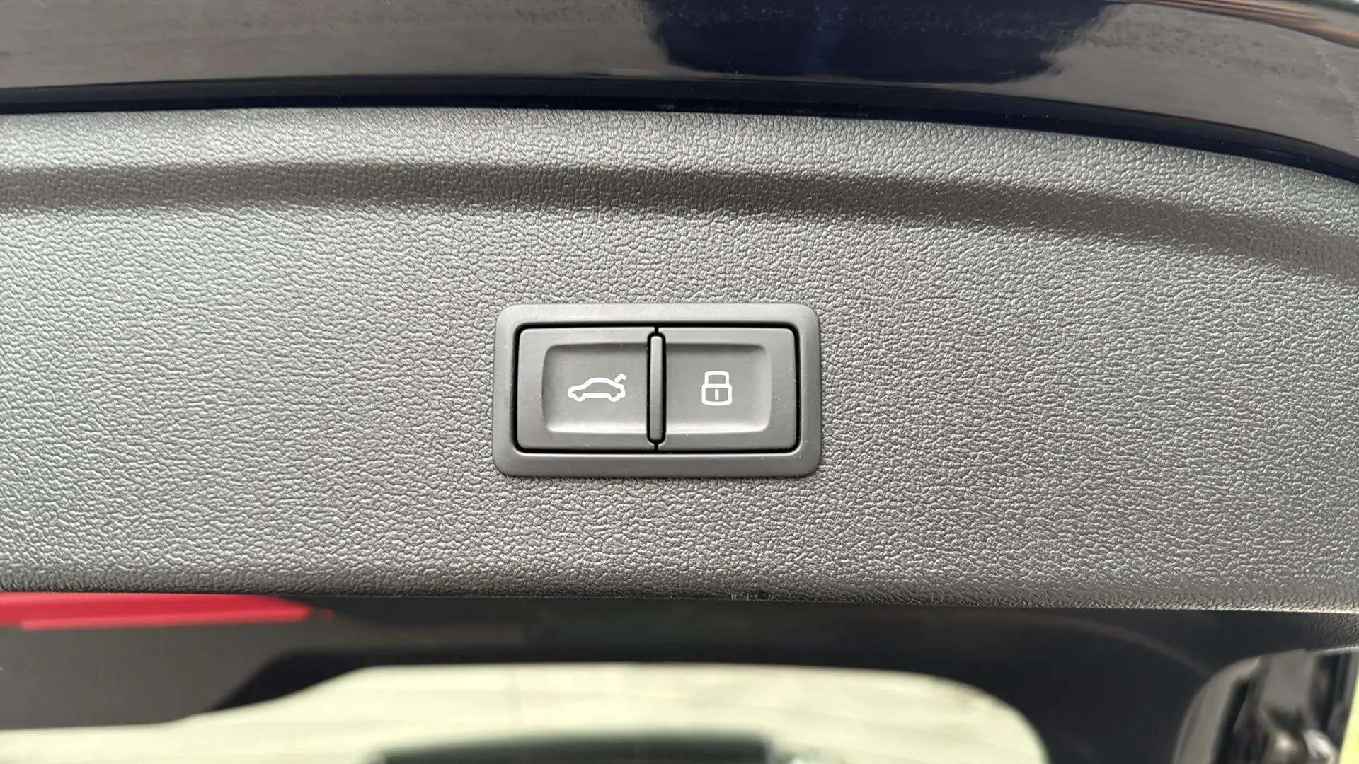 Audi A3 RS3 Sportback TFSI quattro S tron - foto 8