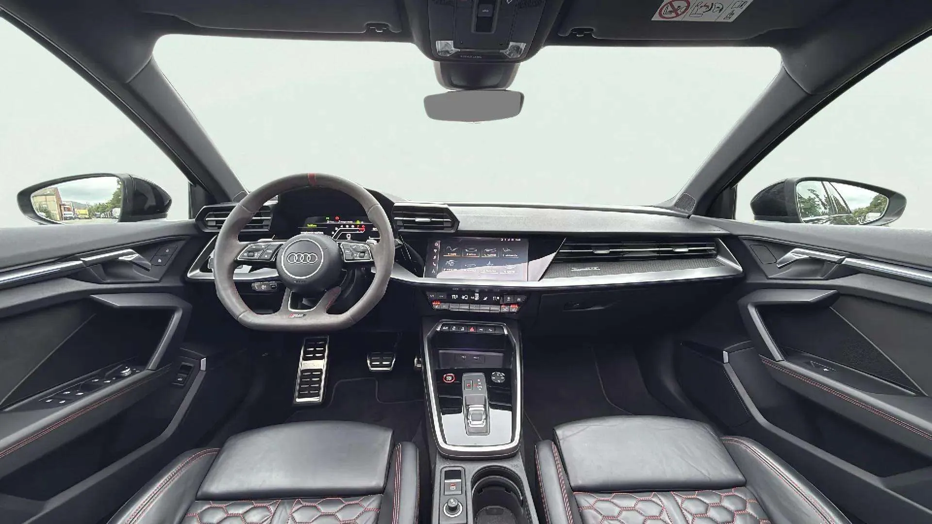Audi A3 RS3 Sportback TFSI quattro S tron - foto 17