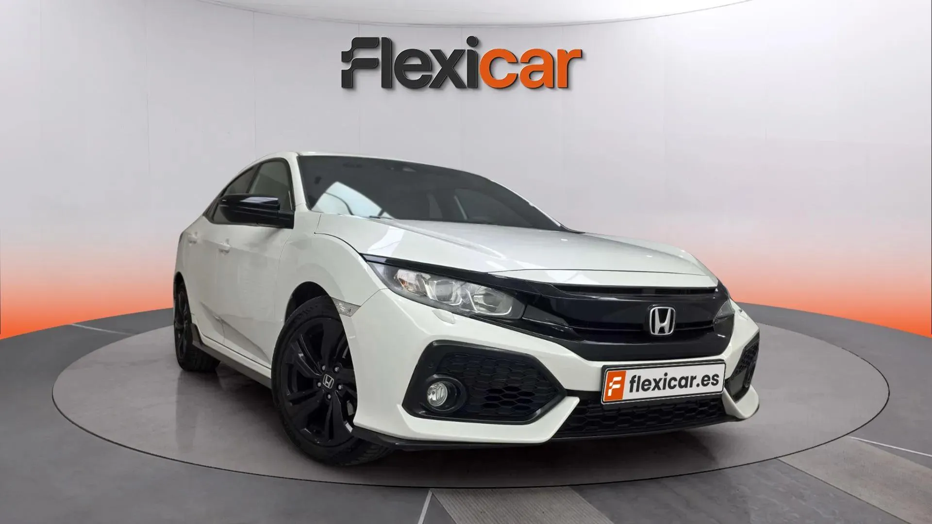 Honda Civic 1.0 I-VTEC Turbo Dynamic NAV