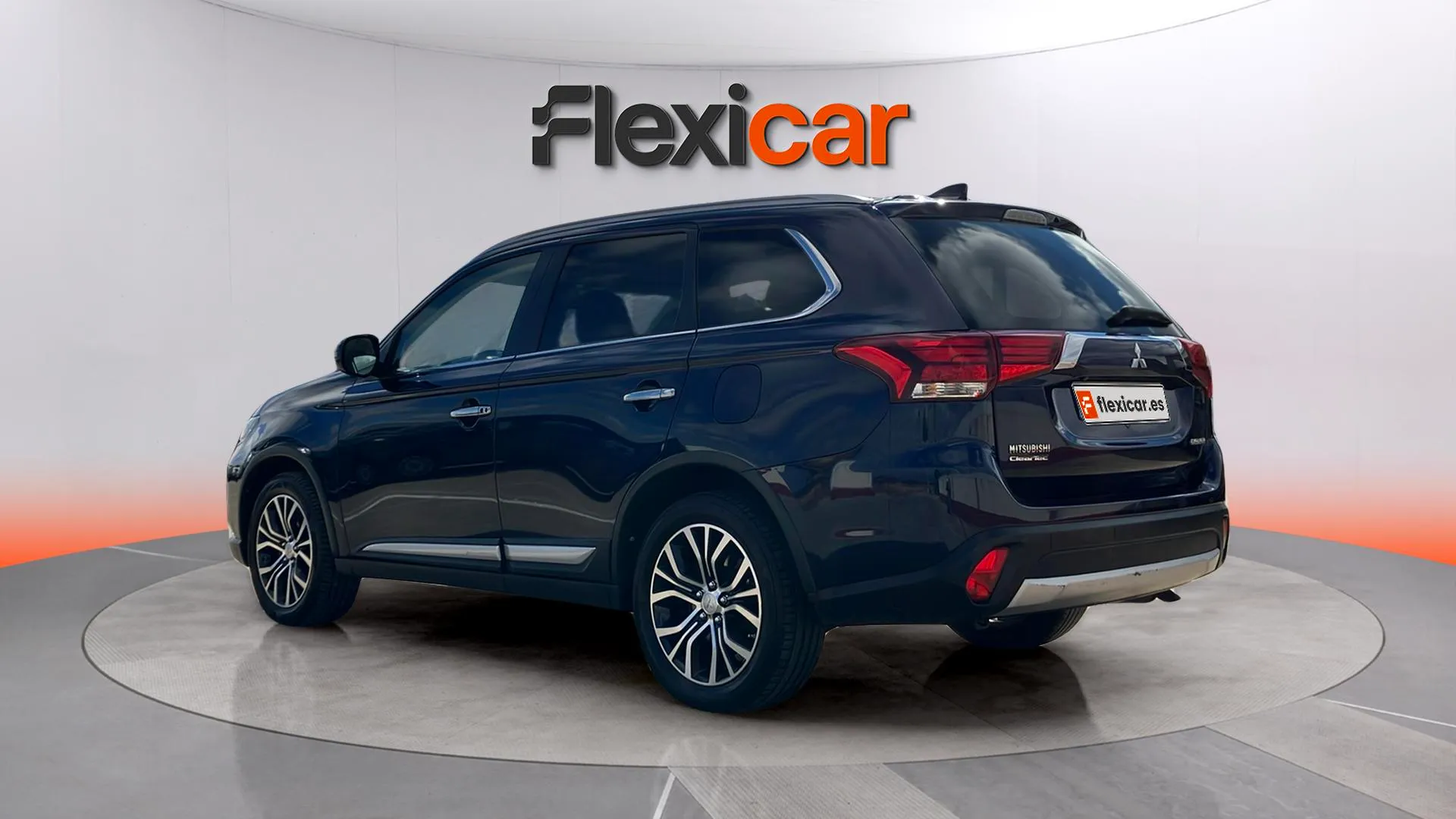 Mitsubishi Outlander 200 MPI Motion CVT 2WD 5 plazas - foto 5