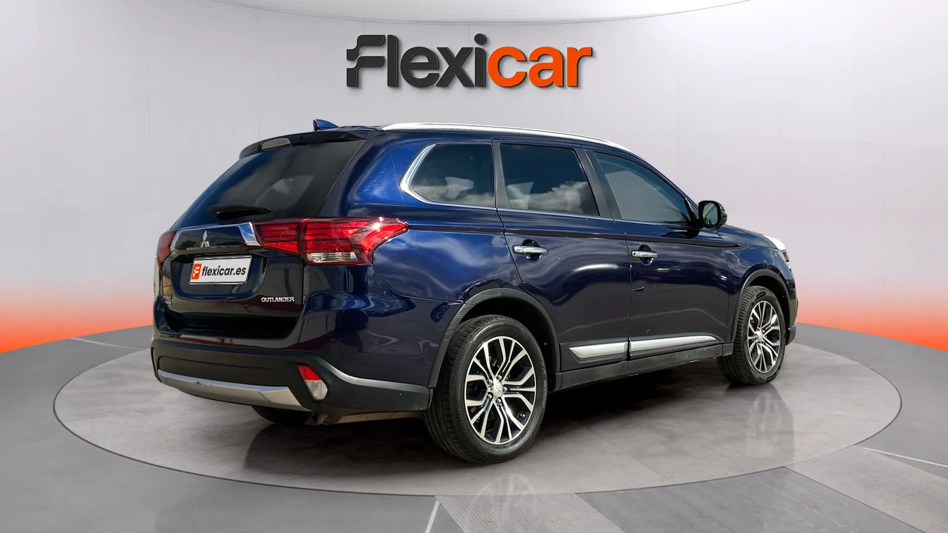 Mitsubishi Outlander 200 MPI Motion CVT 2WD 5 plazas - foto 7