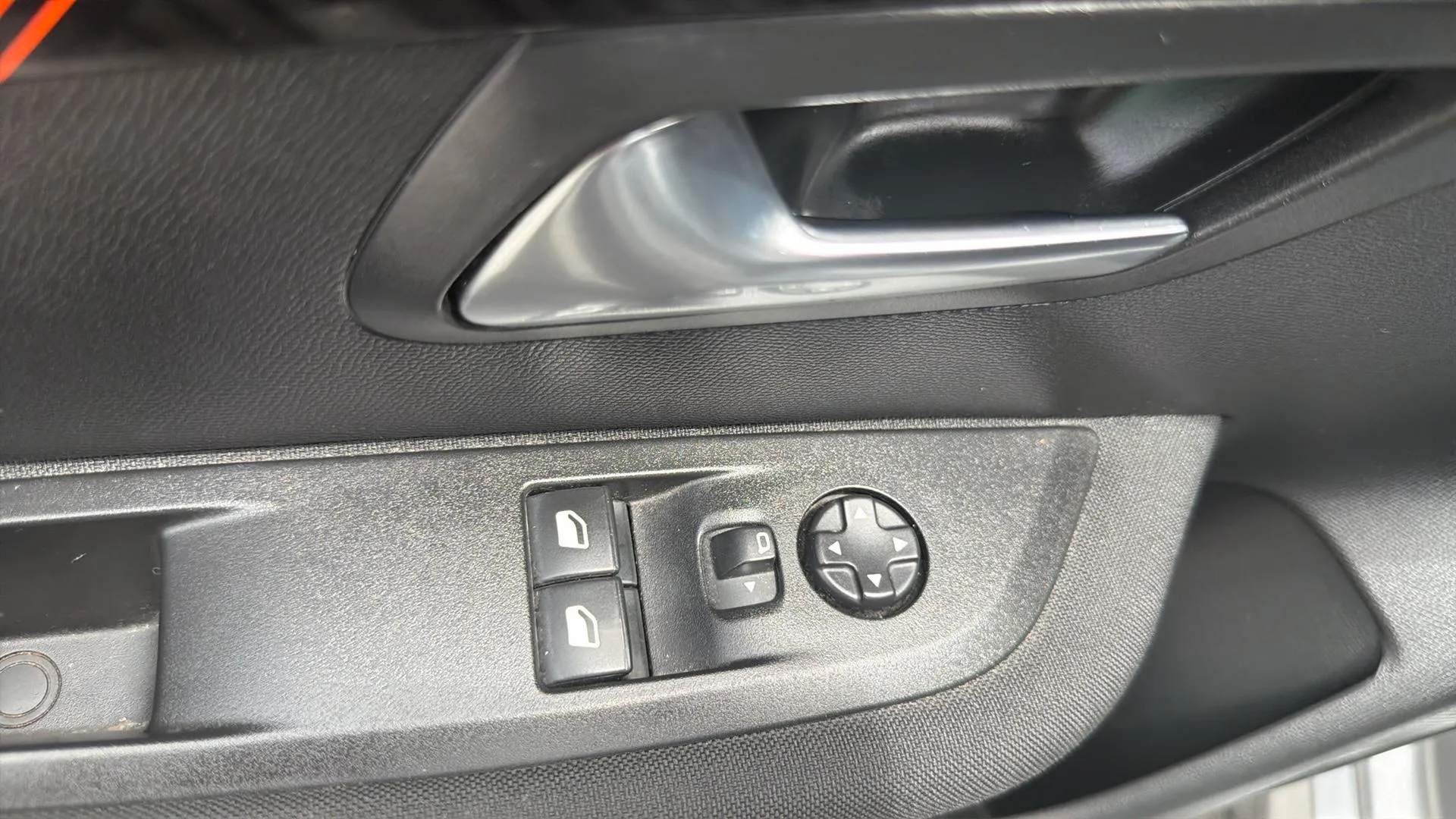 Peugeot 208 PureTech Active Pack - foto 9