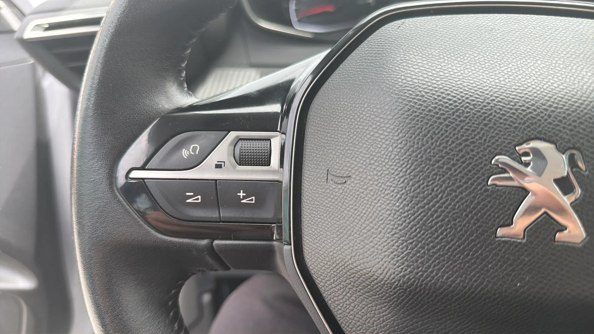 Peugeot 208 PureTech Active Pack - foto 14