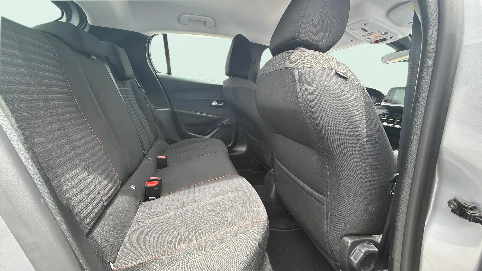Peugeot 208 PureTech Active Pack - foto 24